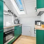 Cruwzo I Maisonette - Netflix - Parking - Near Audi Lejlighed