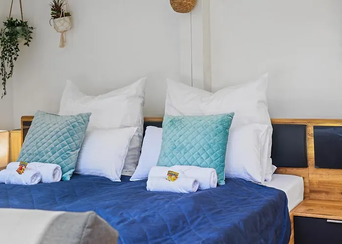 Cruwzo I Maisonette - Netflix - Parking - Near Audi *