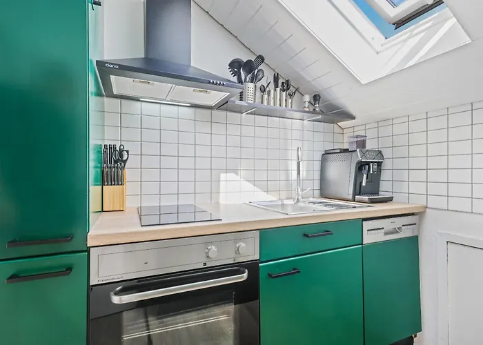 Cruwzo I Maisonette - Netflix - Parking - Near Audi